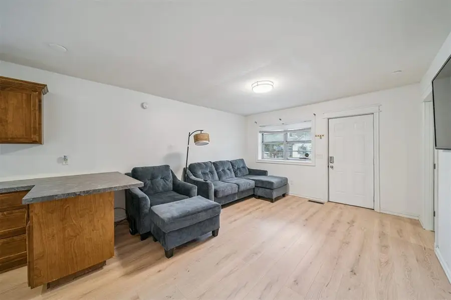 1217 E Cherry Street, Cushing, OK 74023 - #3