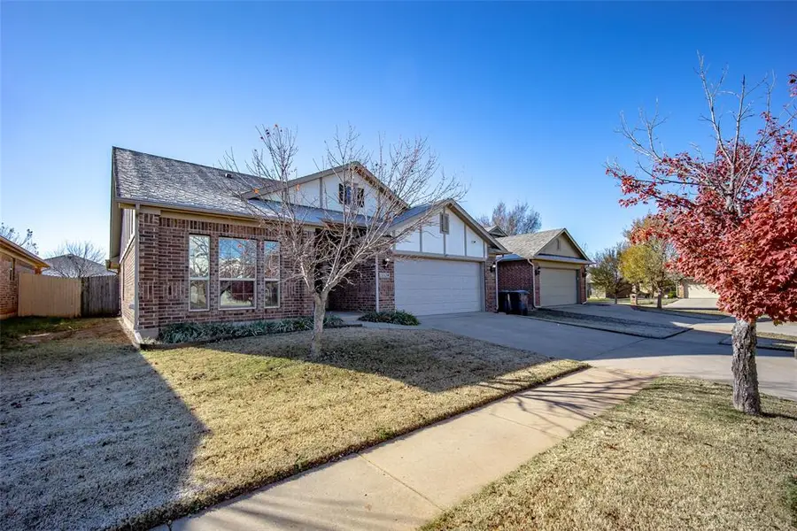 13324 SW 4th Terrace, Yukon, OK 73099 - Image #2