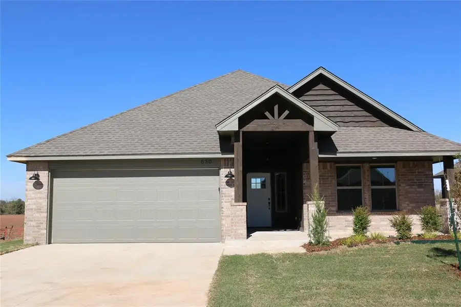 630 Trails End Drive, Shawnee, OK 74804 - Image #2