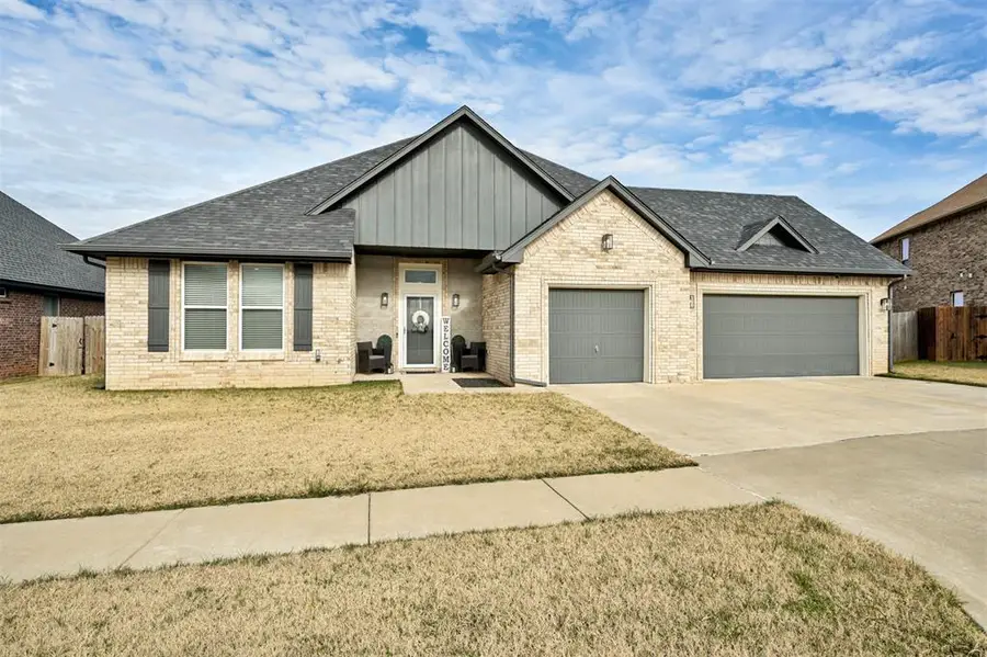 9105 NW 135th Court, Yukon, OK 73099 - Image #2