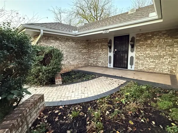 613 Victoria Drive, Yukon, OK 73099