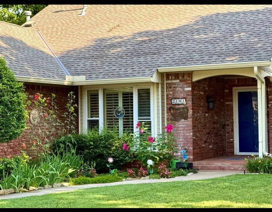 2401 Stonehenge Drive, Edmond, OK 73034 - Image #3