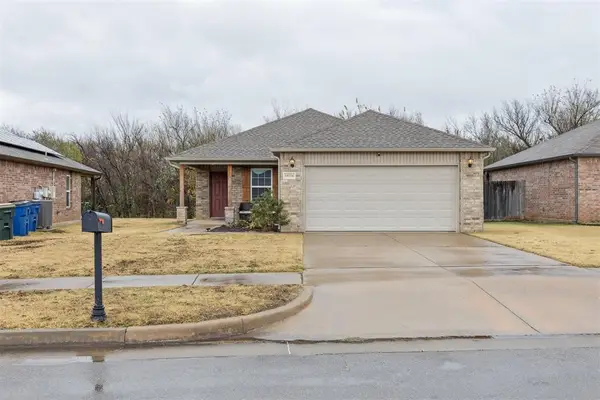 10124 Sussex Place, The Village, OK 73120