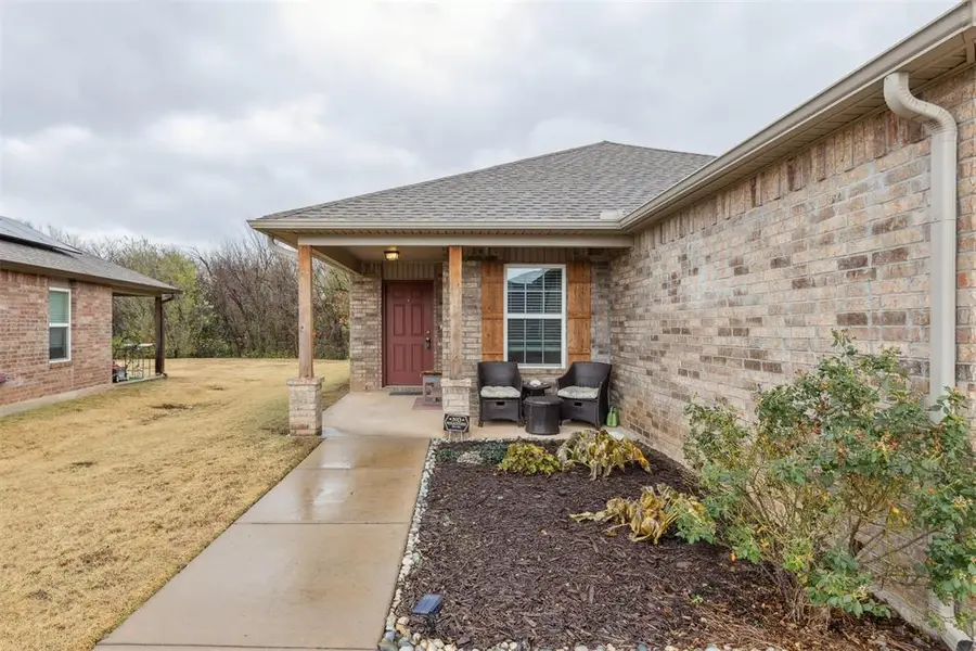 10124 Sussex Place, The Village, OK 73120 - Image #3