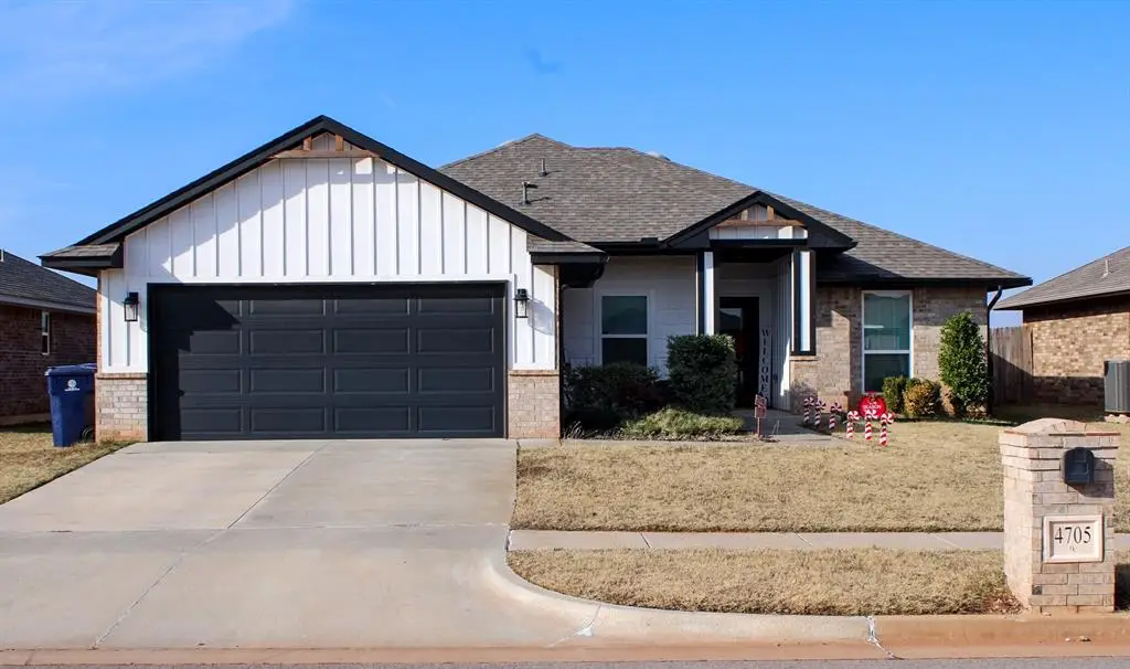 4705 Apatite Bluff Drive, Oklahoma City, OK 73179 - Image #1
