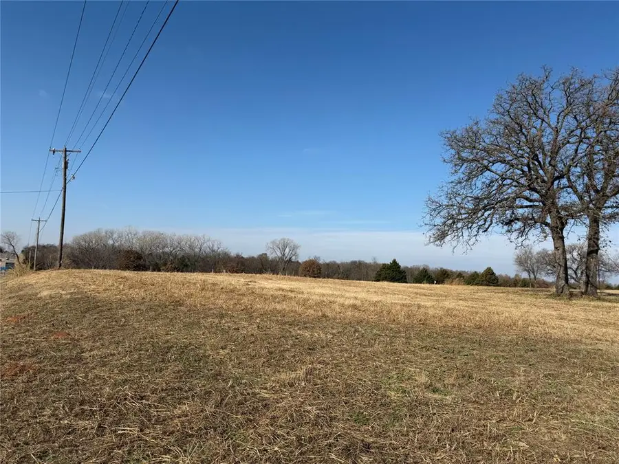 7415 E Second Street, Edmond, OK 73034 - Image #2