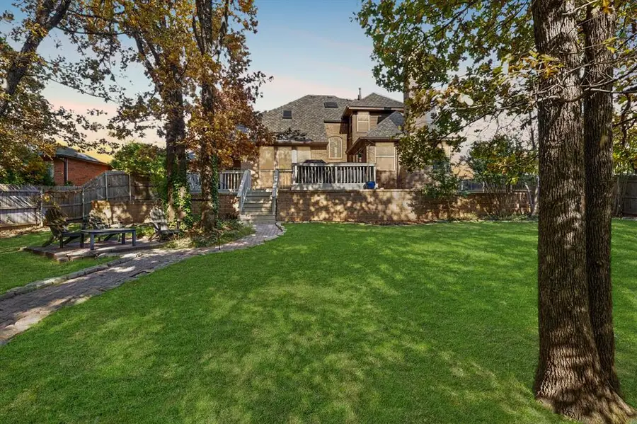 1812 Oaks Way, Oklahoma City, OK 73131 - #3