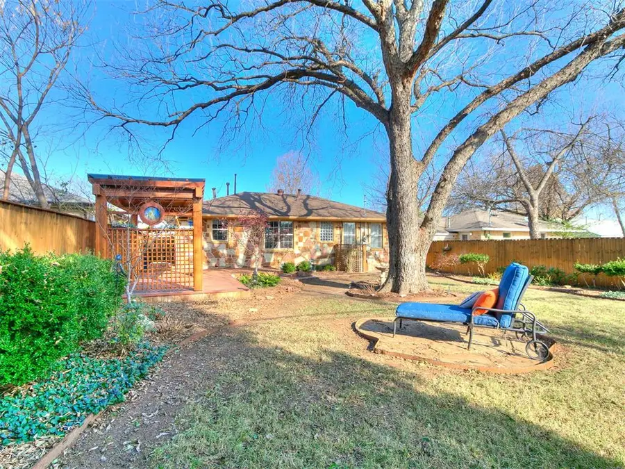 1924 Westchester Drive, Oklahoma City, OK 73120 - Image #2