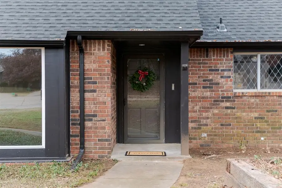 502 Timberdale Terrace, Edmond, OK 73034 - Image #2