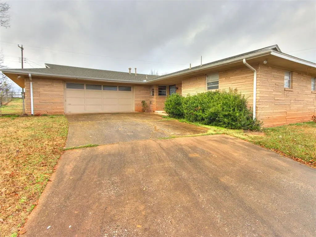 605 NE 3rd Street, Luther, OK 73054 - Image #1