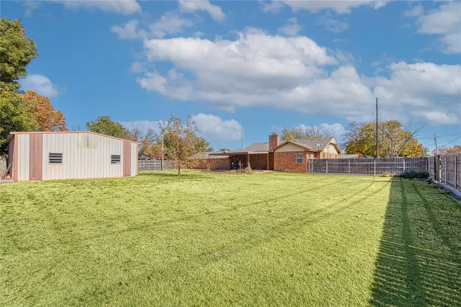 519 N Peace Avenue, Elk City, OK 73644 - Image #3