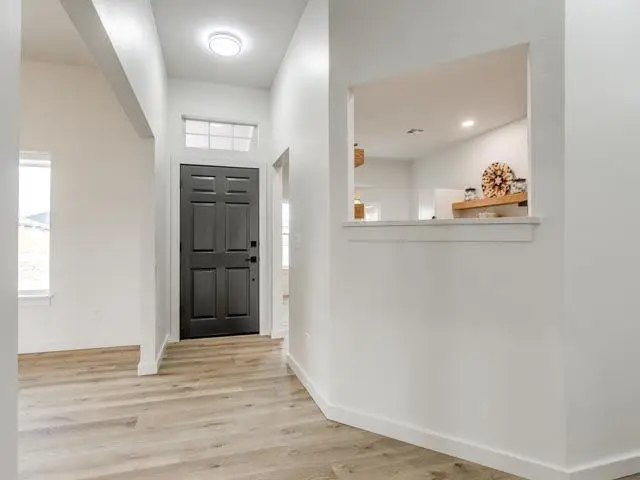 8709 Woodbend Drive, Oklahoma City, OK 73135 - Image #3