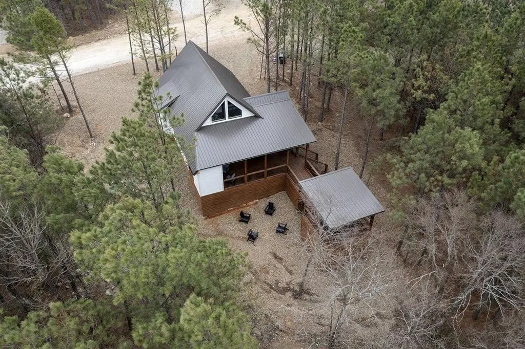 235 Bear Hickory Trail, Broken Bow, OK 74728 - Image #1