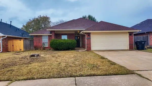 2605 N Lincoln Avenue, Moore, OK 73160