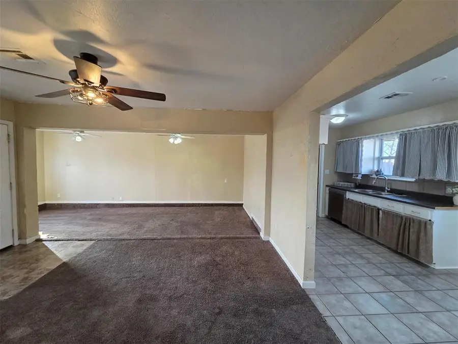 905 SW 4th Place, Moore, OK 73160 - Image #3