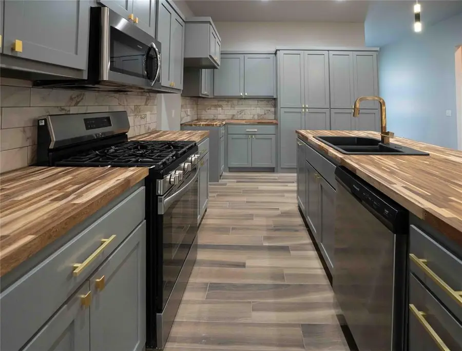 1732 NE 16th Street, Oklahoma City, OK 73117 - Image #2