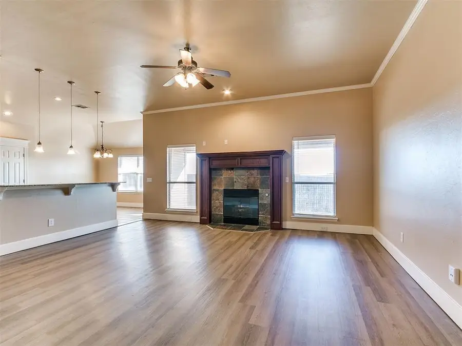 16428 Village Common Drive, Edmond, OK 73013 - Image #2