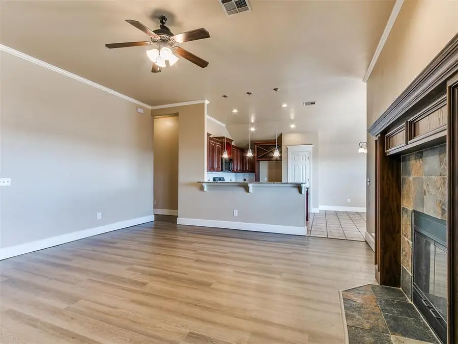 16428 Village Common Drive, Edmond, OK 73013 - Image #3