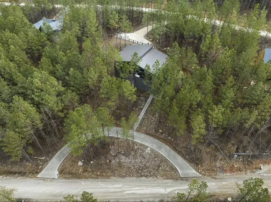 226 Uphilly Trail, Broken Bow, OK 74728 - Image #2