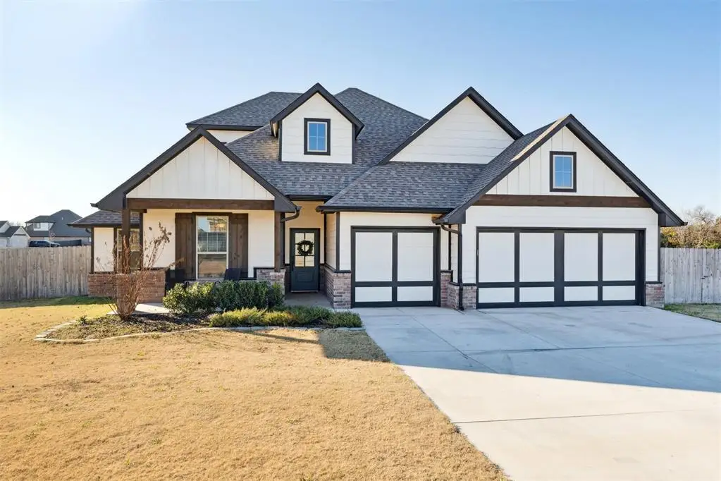 13831 Limestone Lane, Edmond, OK 73025 - Image #1