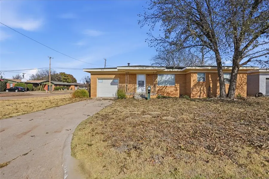 711 W Martha Street, Altus, OK 73521 - Image #2