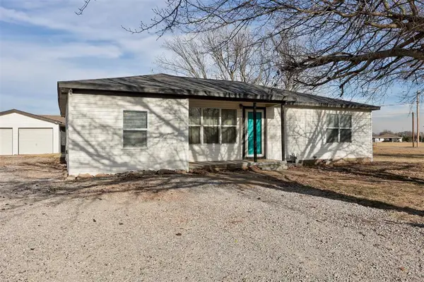 107 E Railroad Street, Wayne, OK 73095