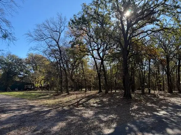 1702 Boat Ramp Road, Kingston, OK 73439