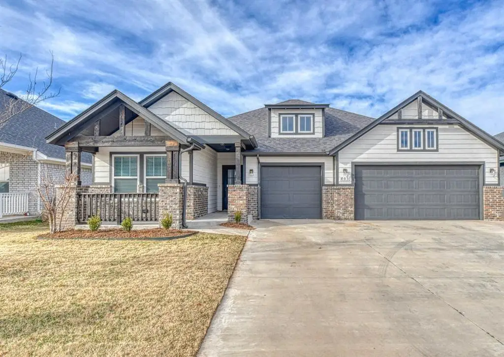 805 Firefork Avenue, Yukon, OK 73099 - Image #1