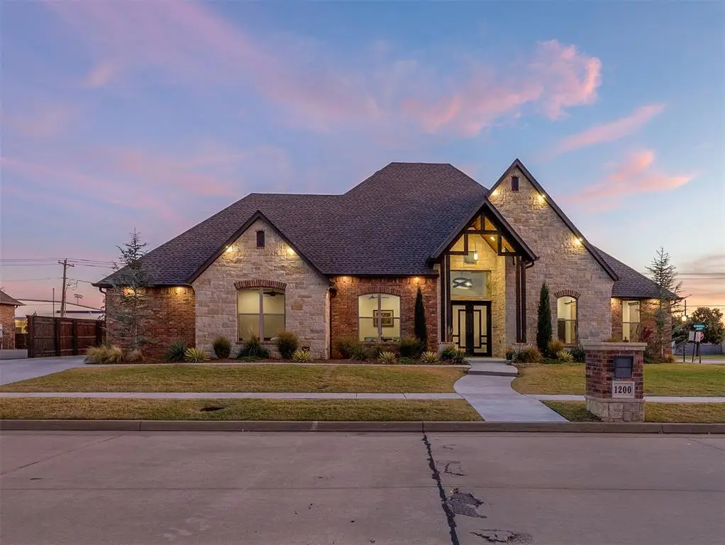 1200 Canteberry Drive, Yukon, OK 73099 - Image #1