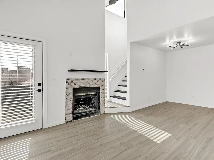 11550 N May Avenue #206, Oklahoma City, OK 73120 - Image #2