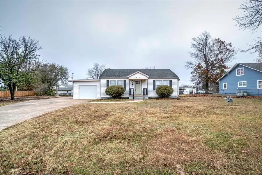 511 W 9th Street, Stroud, OK 74079 - Image #2