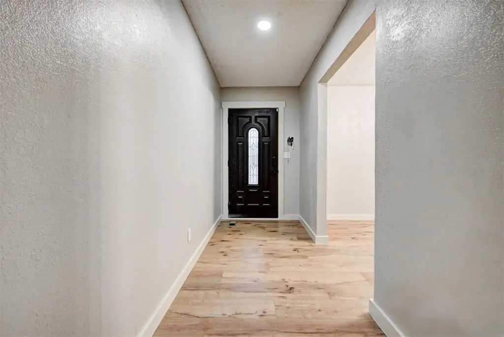 1508 Sequoyah Avenue, Moore, OK 73160 - Image #1