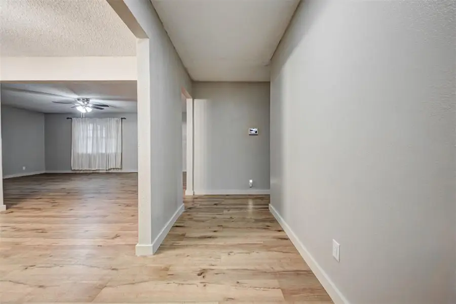 1508 Sequoyah Avenue, Moore, OK 73160 - Image #2