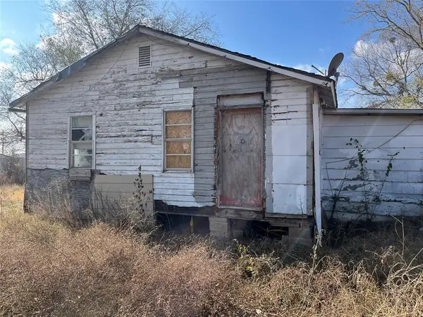 4860 Lilly Drive, Noble, OK 73068