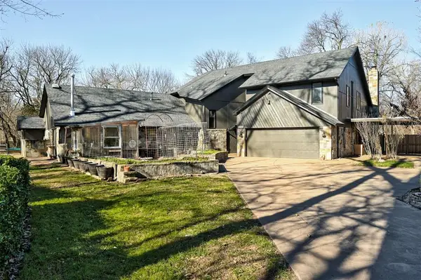 2625 Blue Spruce Road, Edmond, OK 73025