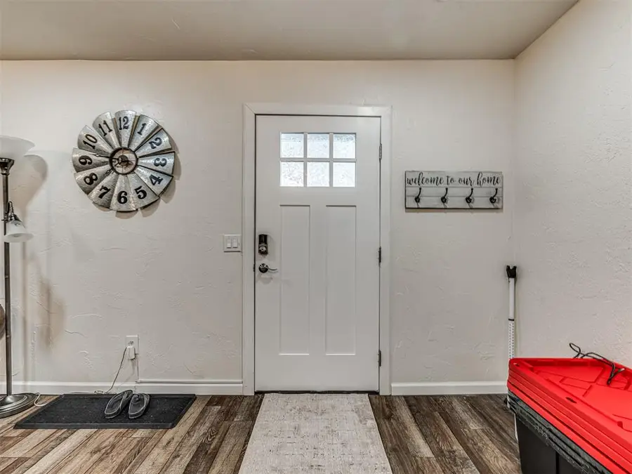 36506 Garretts Lake Road, Shawnee, OK 74804 - Image #3