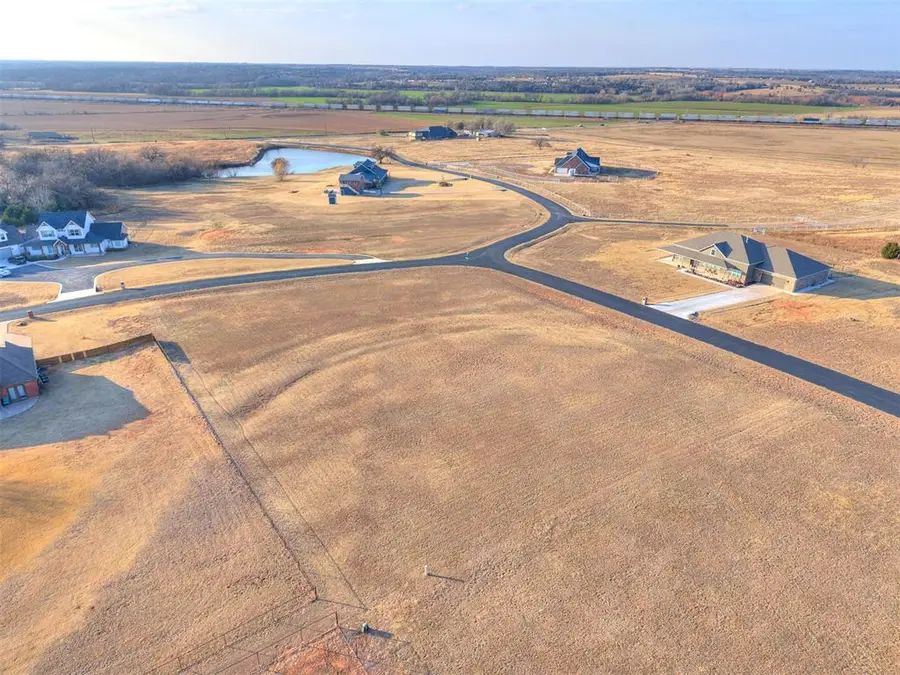 7370 Hawk Lane, Guthrie, OK 73044 - Image #2