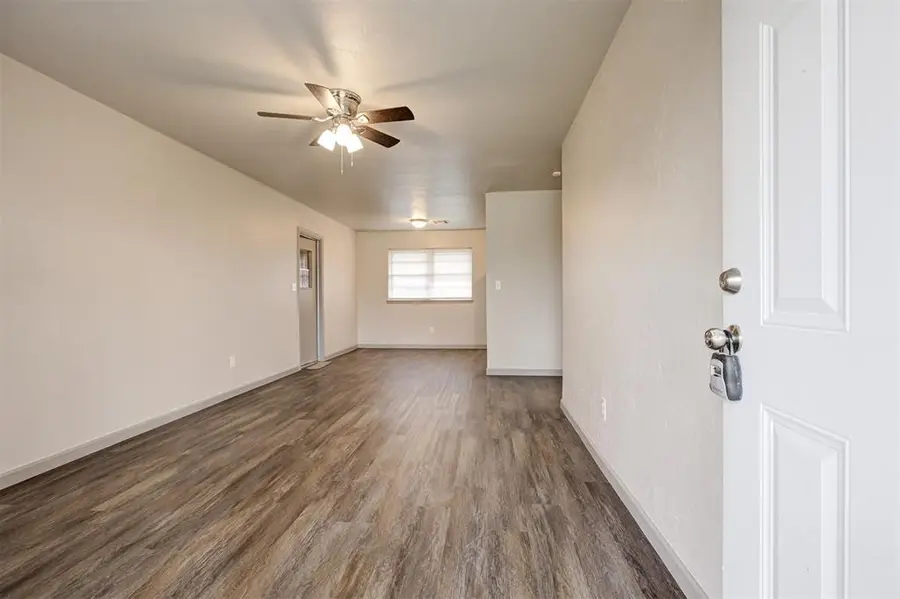 804 S Dogwood Street, Luther, OK 73054 - Image #3