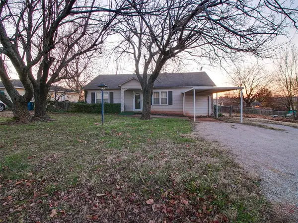 315 S Price Avenue, Chandler, OK 74834