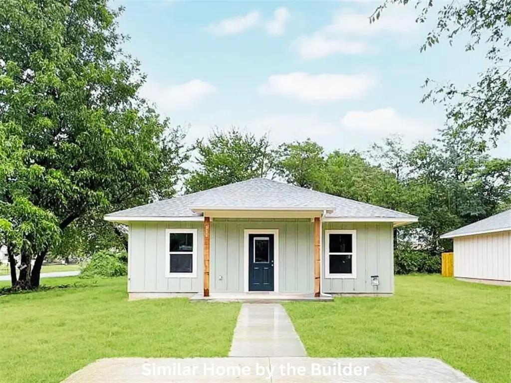 2006 Willow Place, Blackwell, OK 74631 - Image #1