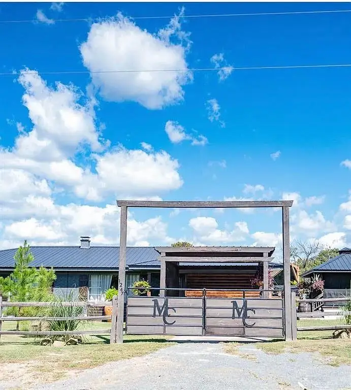 1274 W Walden Road, Battiest, OK 74722 - Image #1