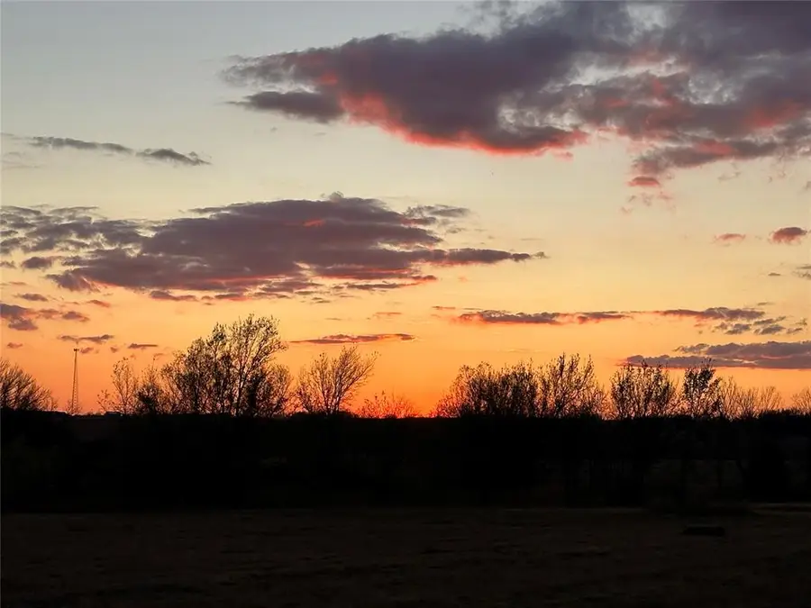 2178 Hux Drive, Blanchard, OK 73010 - Image #2