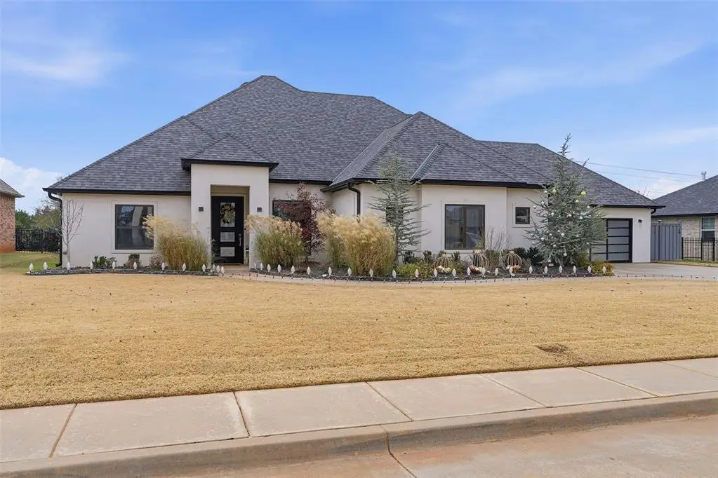 348 Saint Claire Drive, Edmond, OK 73025 - Image #1