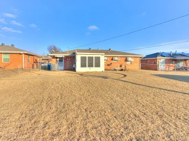 1609 Waltz Way, Midwest City, OK 73130 - Image #2