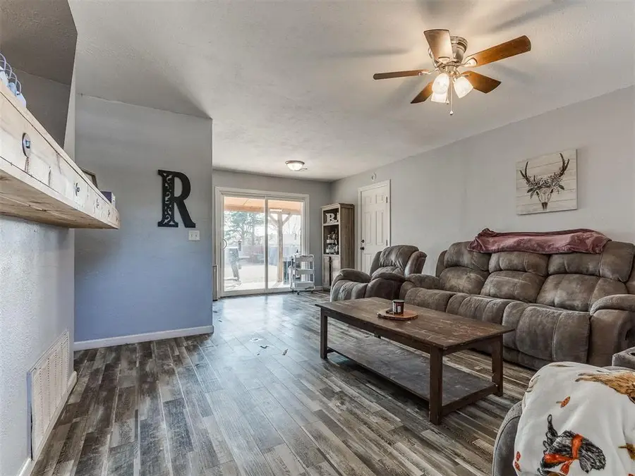 20140 Palmer Road, Harrah, OK 73045 - Image #3