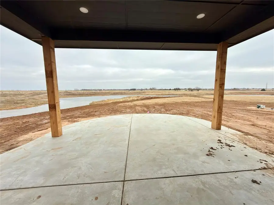 973 Hadley Lane, Tuttle, OK 73089 - Image #2