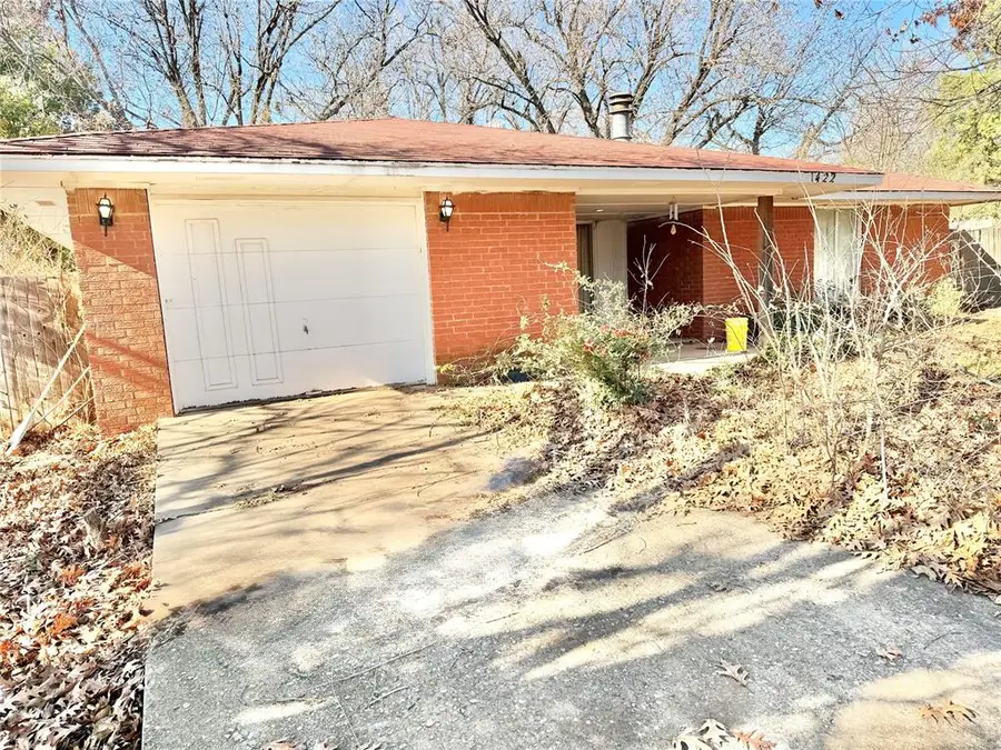 1422 Leona Mitchell Boulevard, Enid, OK 73701 - Image #2