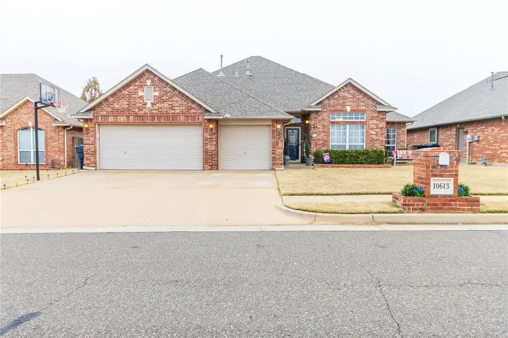 10613 NW 38th Street, Yukon, OK 73099 - Image #1