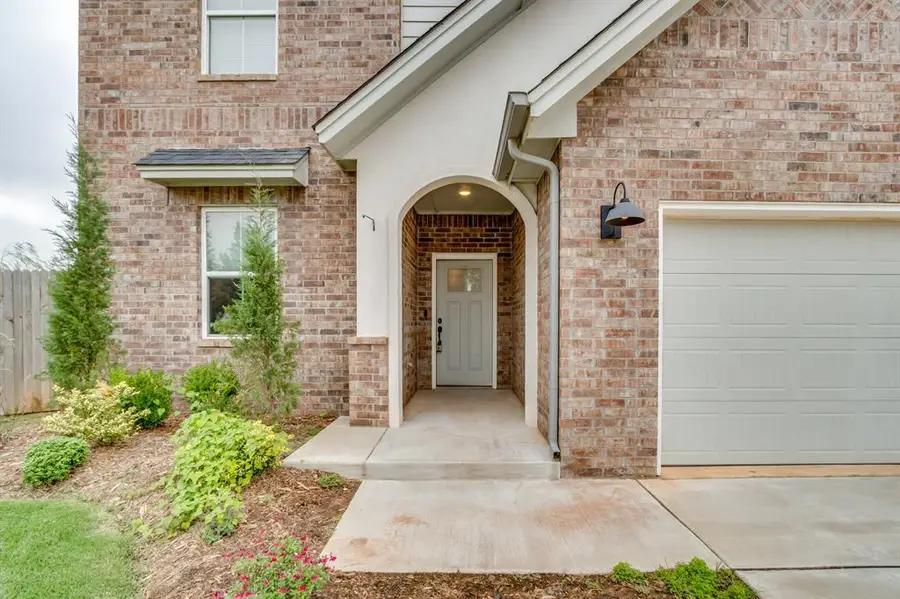1364 Pineridge Circle, Piedmont, OK 73078 - Image #2