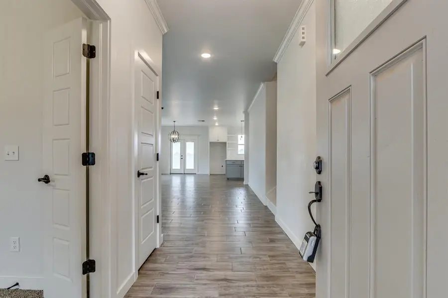 1364 Pineridge Circle, Piedmont, OK 73078 - Image #3